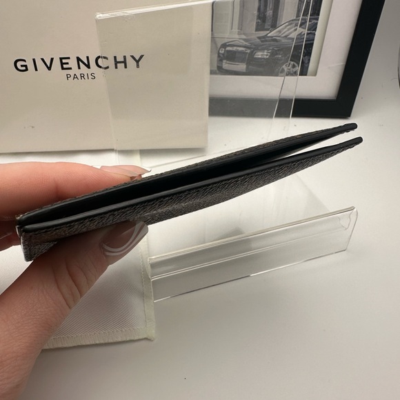 NEW Givenchy Card Holder - Picture 4 of 7